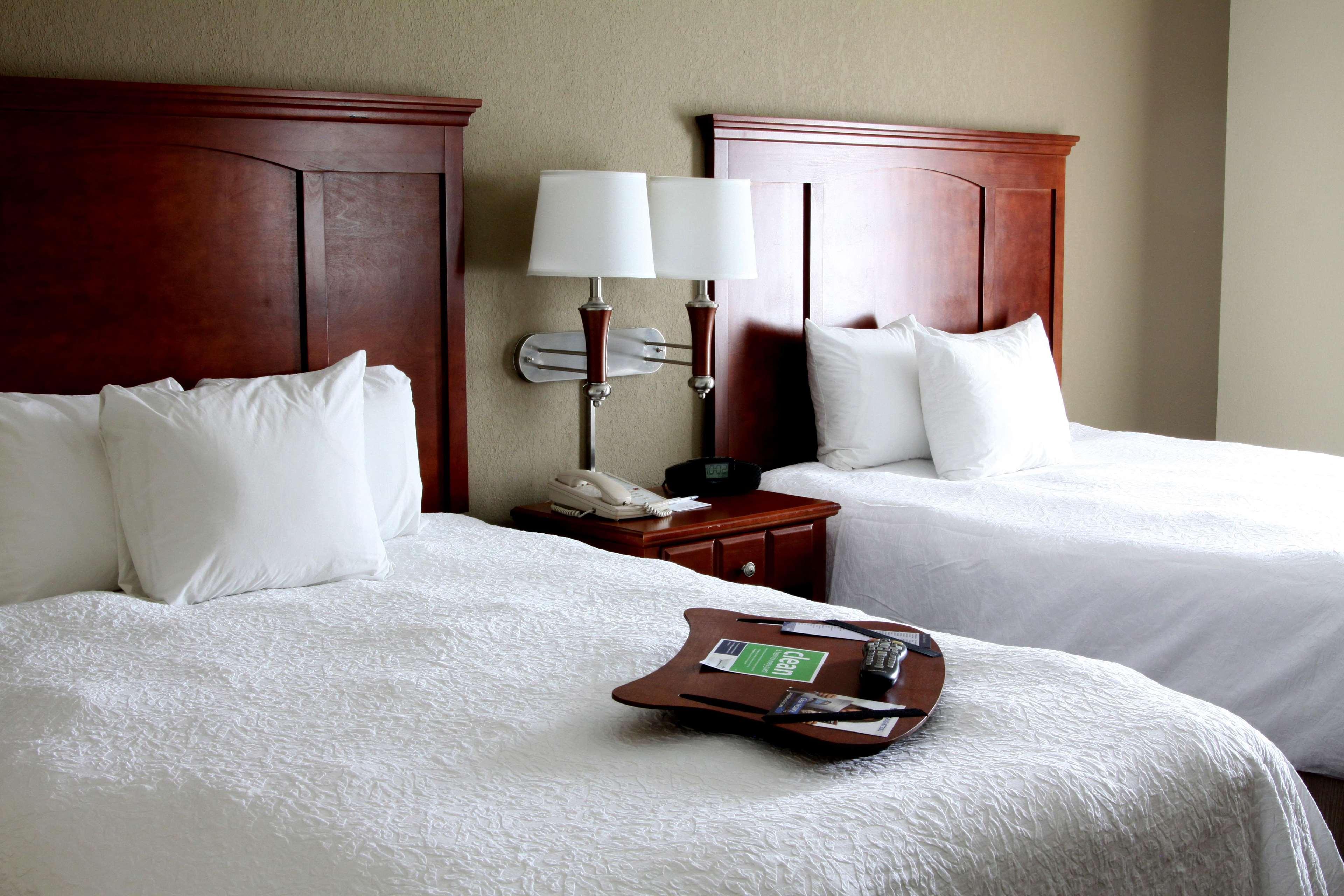 Hampton Inn & Suites Падака Экстерьер фото