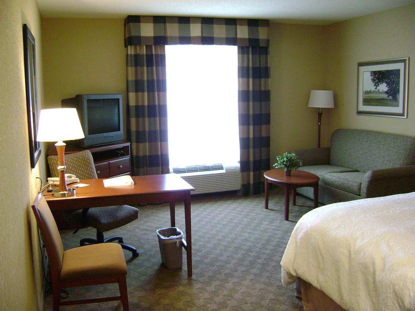 Hampton Inn & Suites Падака Экстерьер фото