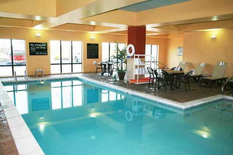 Hampton Inn & Suites Падака Удобства фото