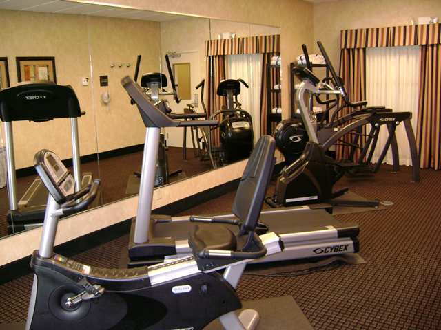 Hampton Inn & Suites Падака Удобства фото